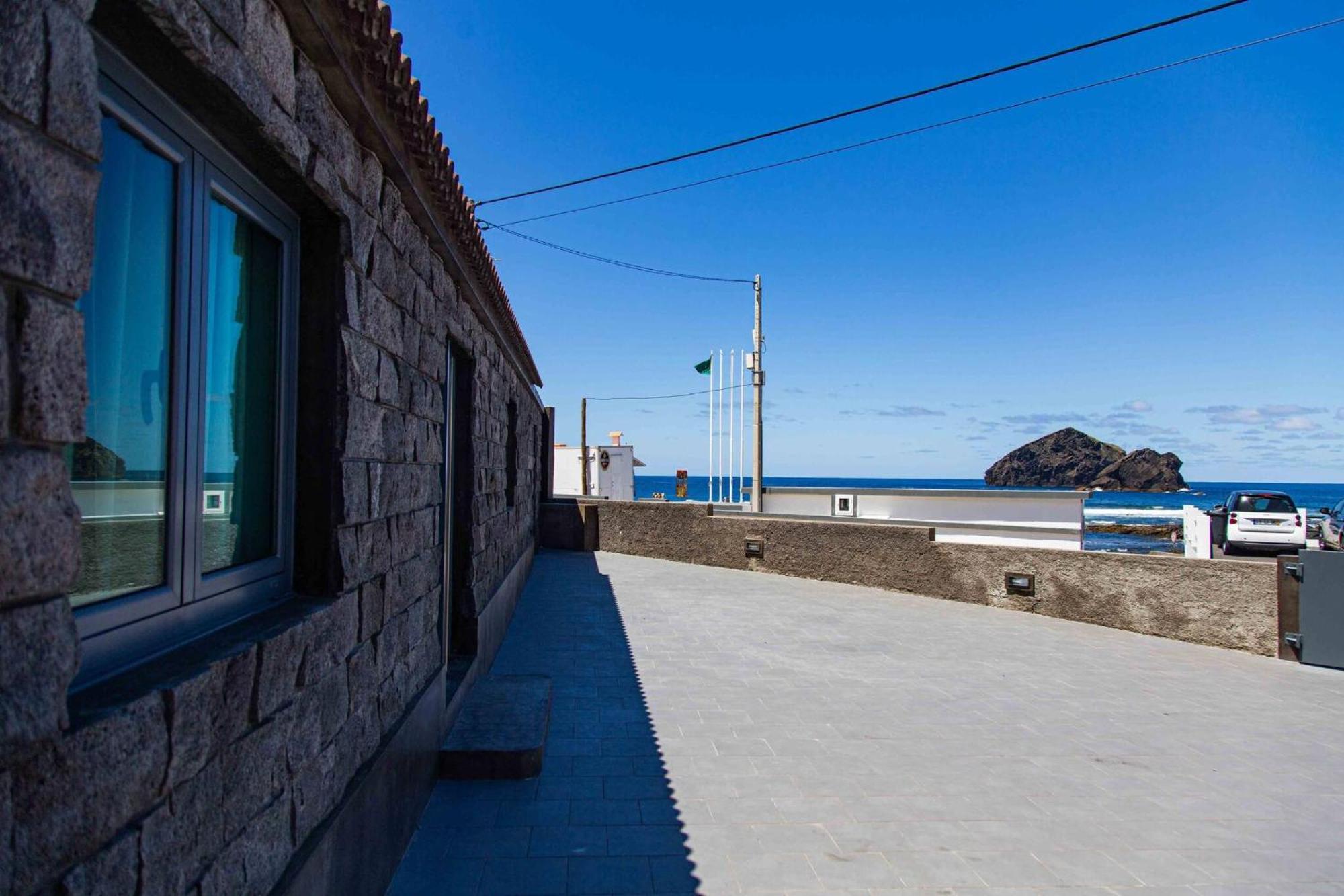 Mosteiros Beach House Exteriör bild