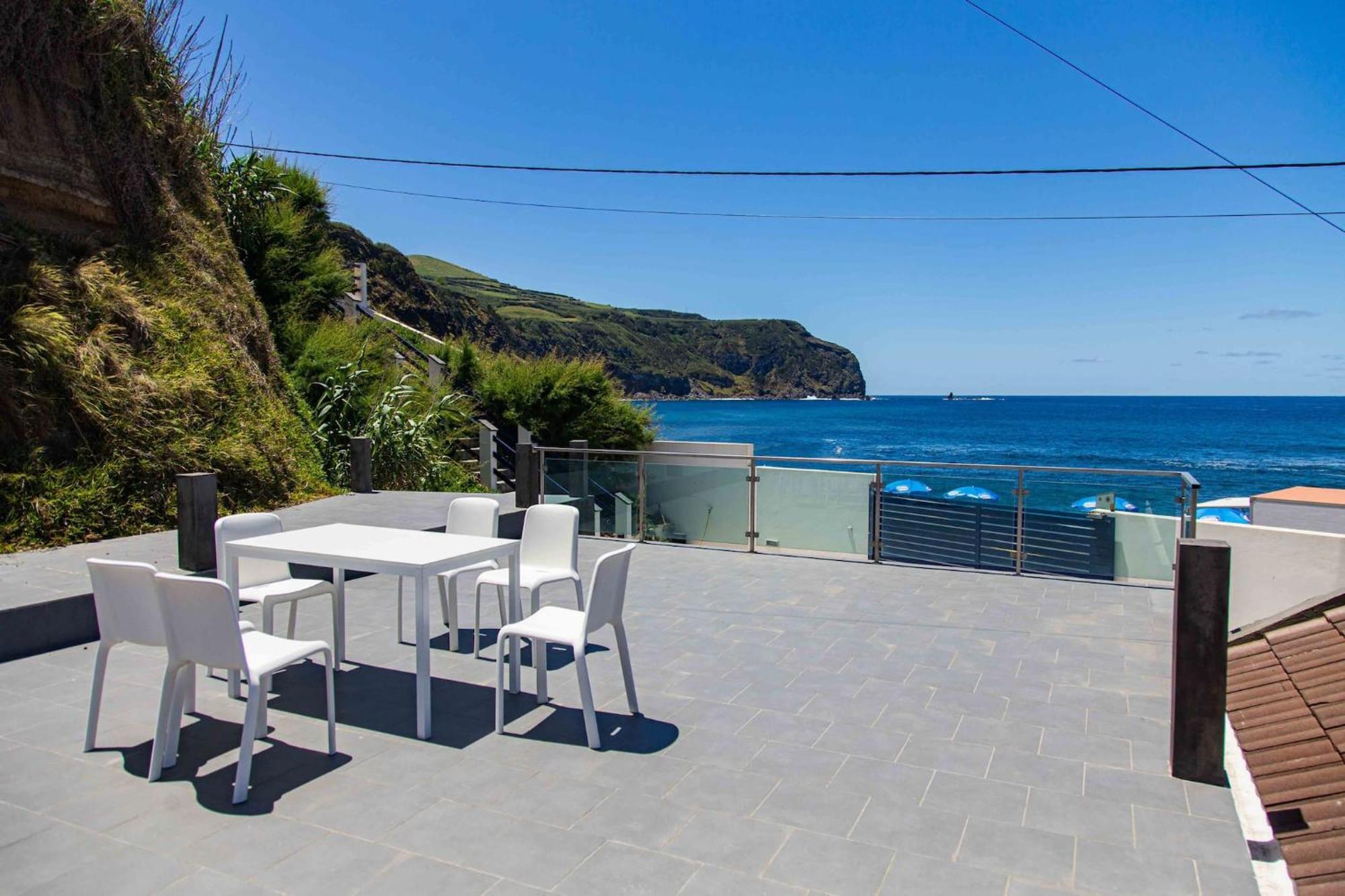 Mosteiros Beach House Exteriör bild